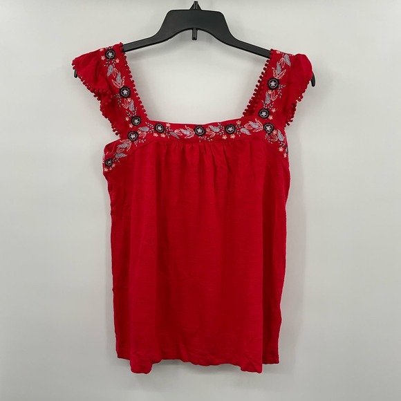 Style & Co. Tops - Style & Co Embroidered Flutter Strap Tank‎ Size Medium NWT (A136)